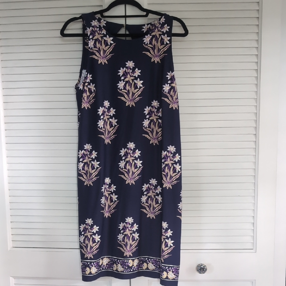 Floral Sleeveless Navy Dress